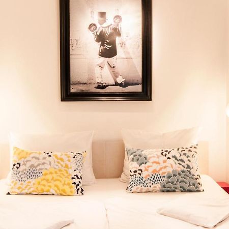 Room For Rent Unterhaching Luaran gambar