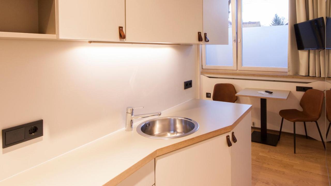 Room For Rent Unterhaching Luaran gambar